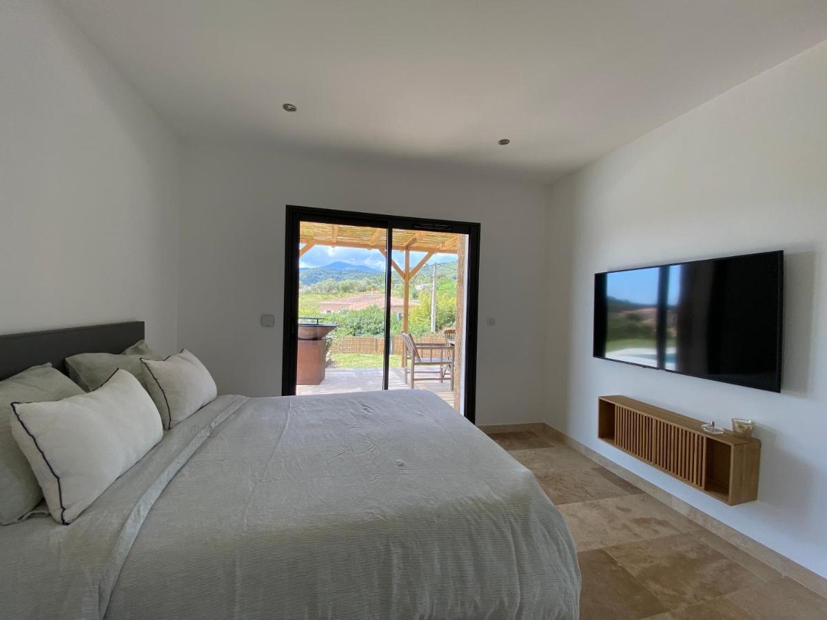 Villa De Charme Avec Piscine A Ajaccio Alata Eksteriør billede